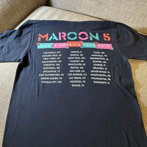 2013 Maroon 5 north america tour black tshirt short sleeve size small
